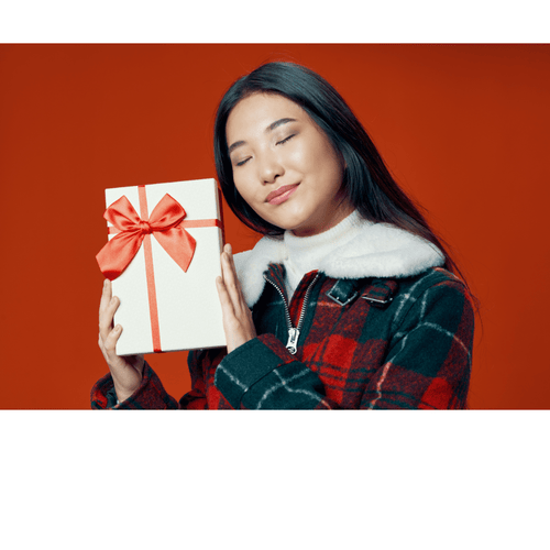 Don’t Let Holiday Breakouts Steal Your Sparkle: Skincare Secrets for the Season - SkincareEssentials