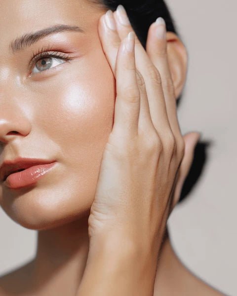 Glow Up with Niacinamide: Benefits, Uses, and Must-Try Products - SkincareEssentials