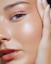 Retinol for Skincare: Benefits, Myths, and How It Works - SkincareEssentials