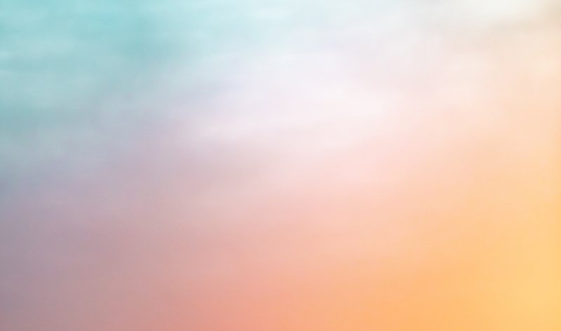 These Are the 4 Skincare Products You Absolutely Need in the Summertime - SkincareEssentials