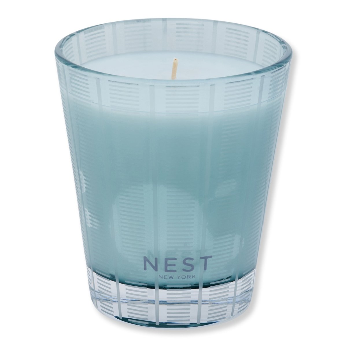NEST New York Driftwood & Chamomile Classic Candle - SkincareEssentials
